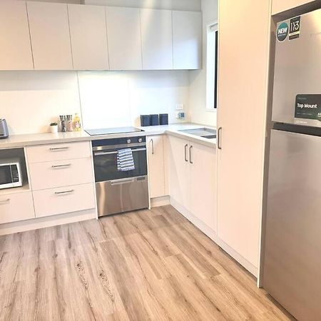 כרייסטצ'רץ' Cbd Luxury Parkside Living 2 Bedroom With Parking מראה חיצוני תמונה