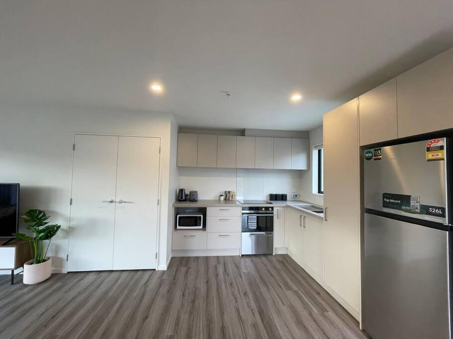 כרייסטצ'רץ' Cbd Luxury Parkside Living 2 Bedroom With Parking מראה חיצוני תמונה