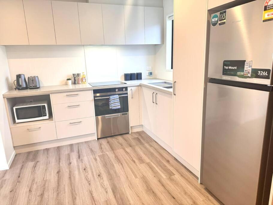 כרייסטצ'רץ' Cbd Luxury Parkside Living 2 Bedroom With Parking מראה חיצוני תמונה